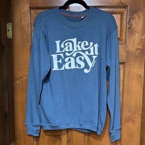 NWT Women’s Blue ‘Lake It Easy” Graphic Sweatshirt SZ S